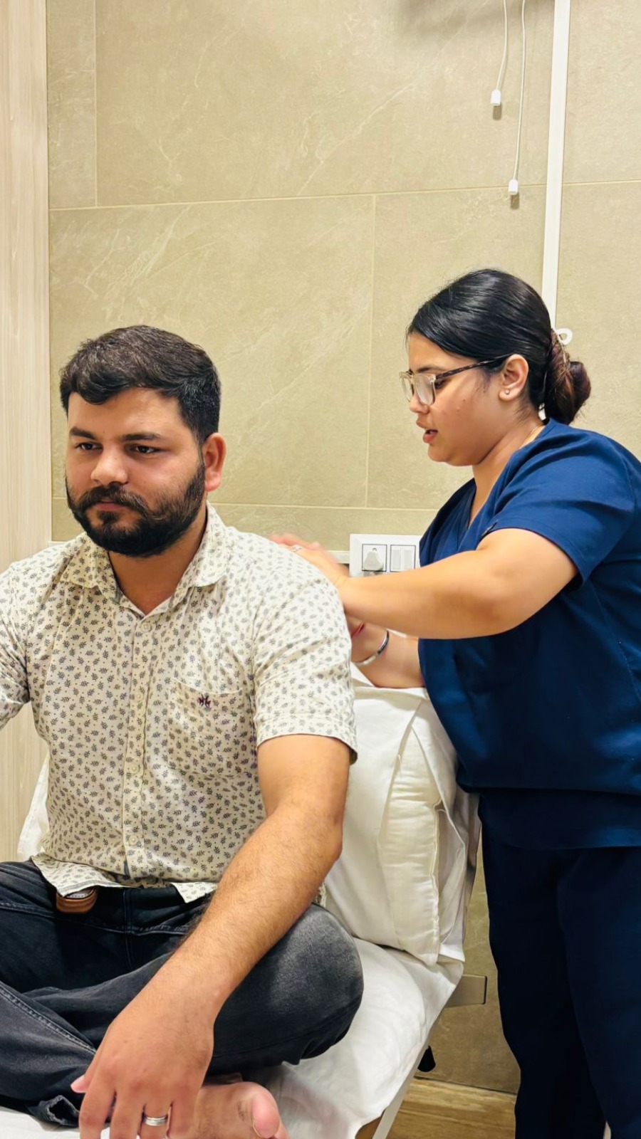physiotherapist early