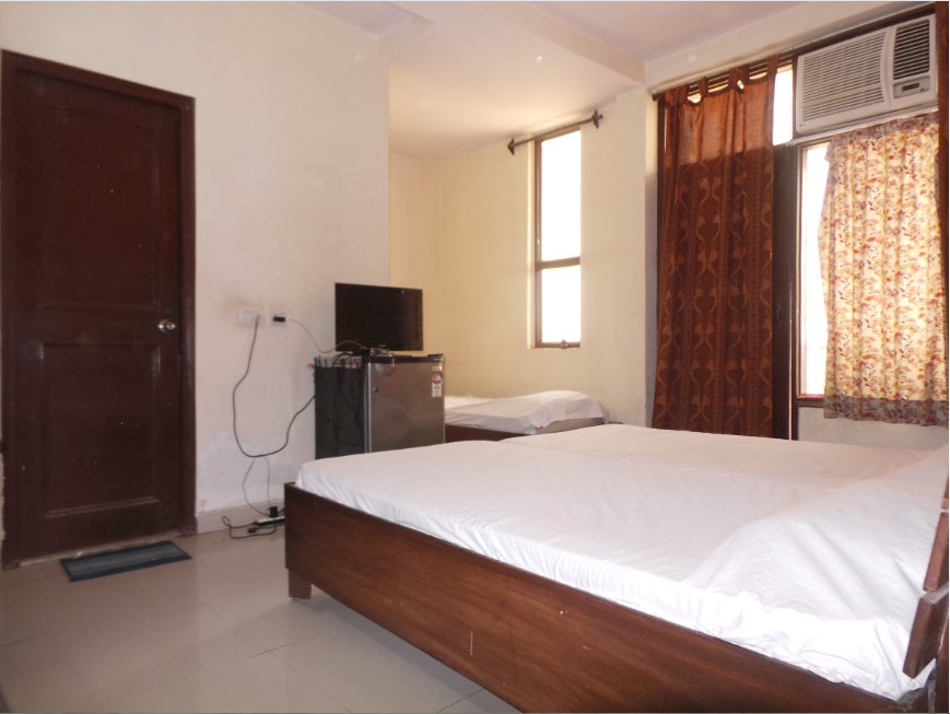 Anant Plaza offers P