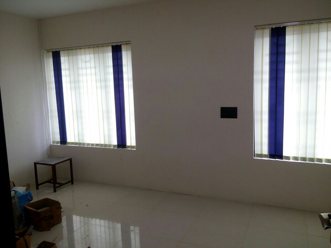 Vertical blinds dist