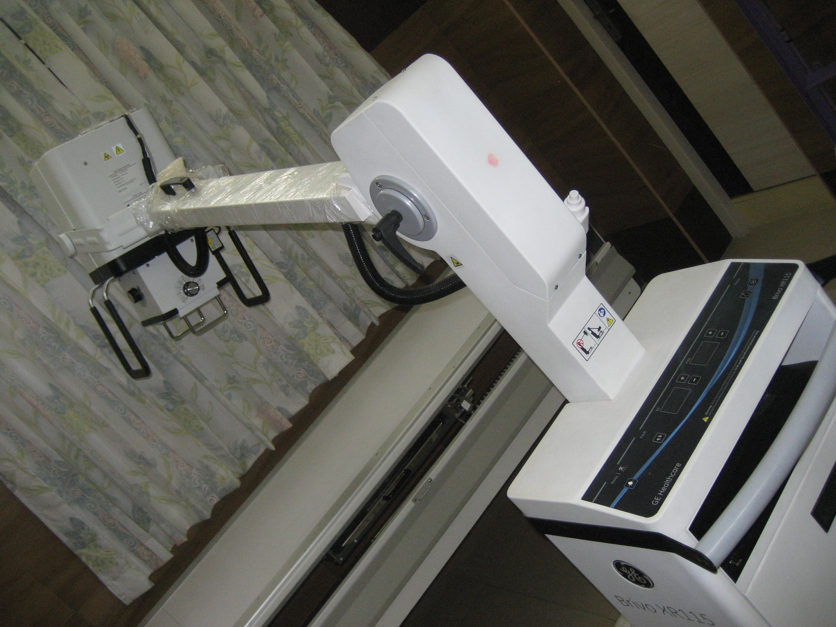 X RAY machine at HARINI SHRAVAN HOSPITALS, SARA... main image
