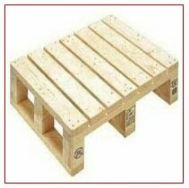 Wooden Pine Pallet