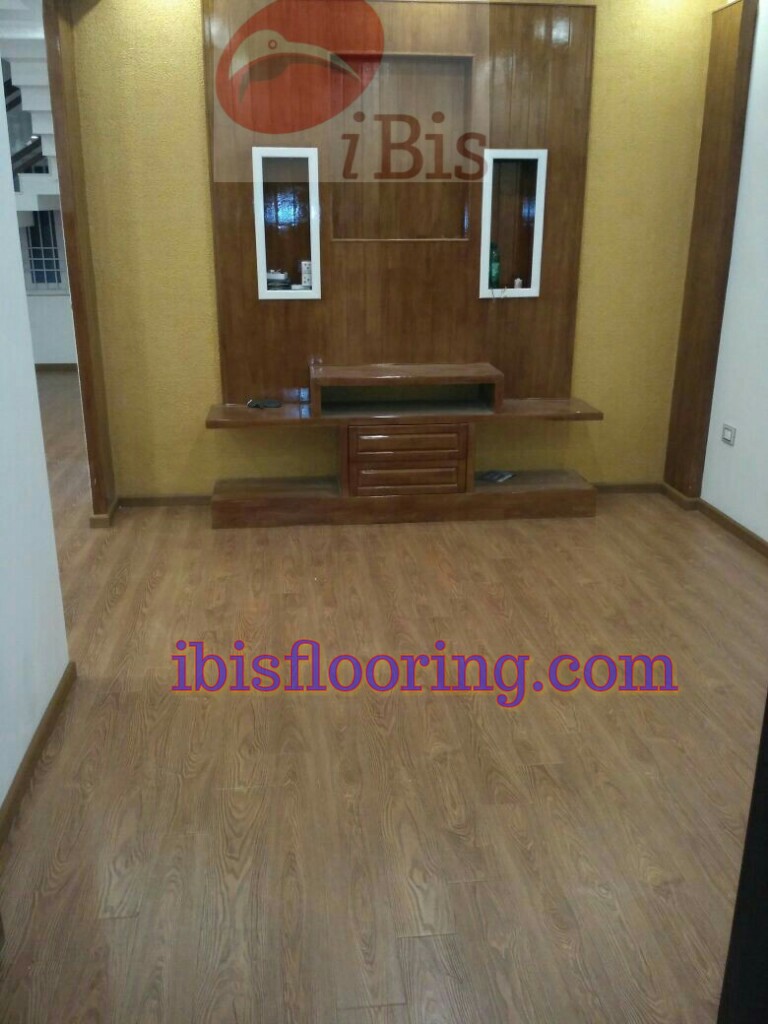 Ibis Laminate Flooring Is Extremely Dent Resistant And Handles Ibis Laminate Flooring Is Extremely Dent Resistant And Handles Scratches Well Too If You Have Pets