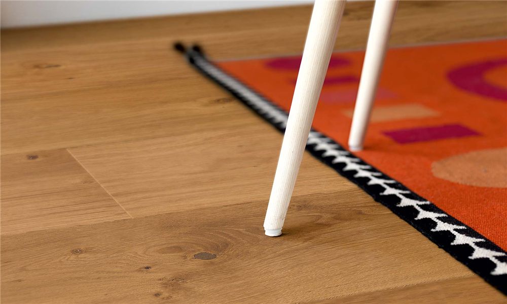 Natural Oak Design Red Floor India In New Delhi Pergo Natural Mountain Oak Engineered Wood Flooring Item Code W1703 01624 Features