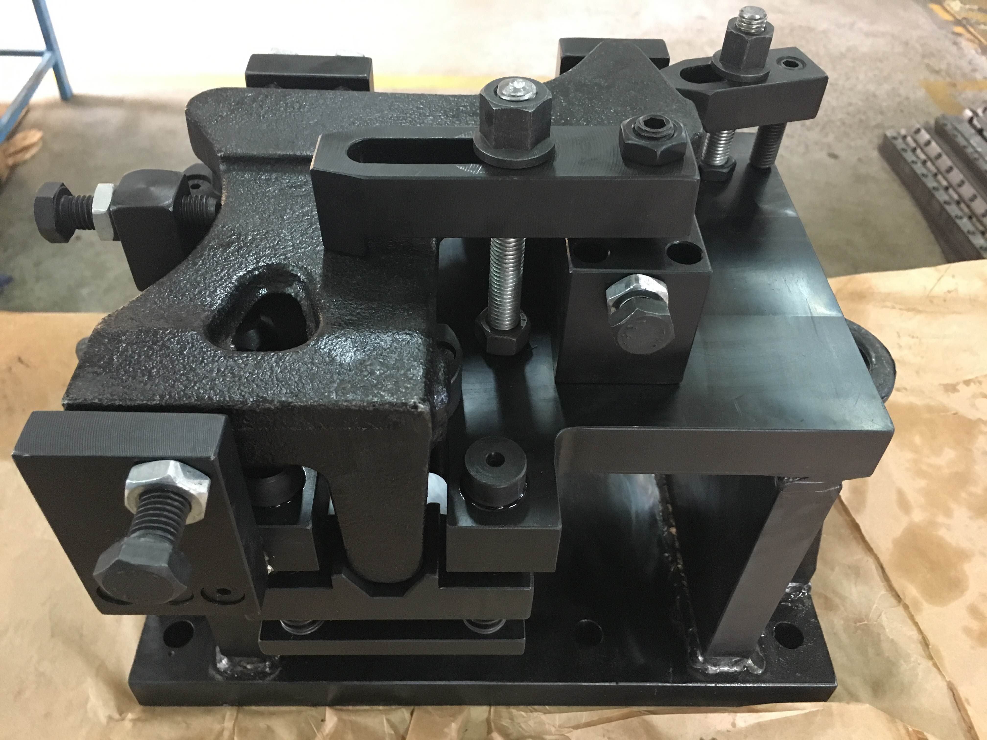 VMC fixture for Bracket type component with o Millennium Machine Works
