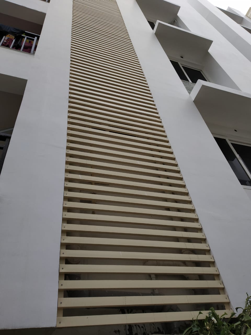 update image not found