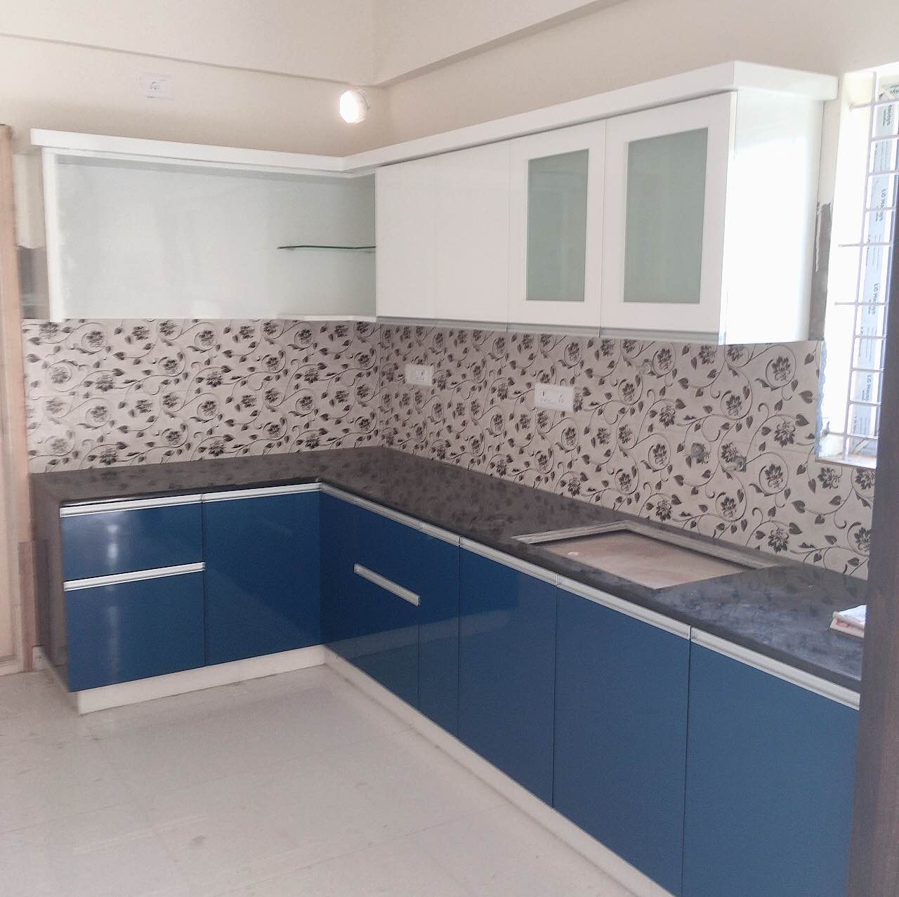 update image not found