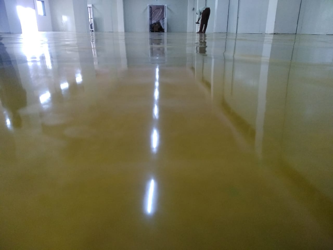 Epoxy Base Coat Epoxy Base Coat of 2mm using self K2P Industries