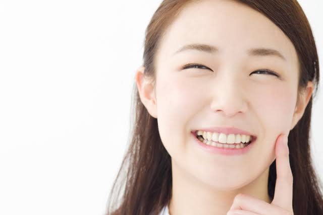 Ease your dental Anxieties with painless dental tr... main image