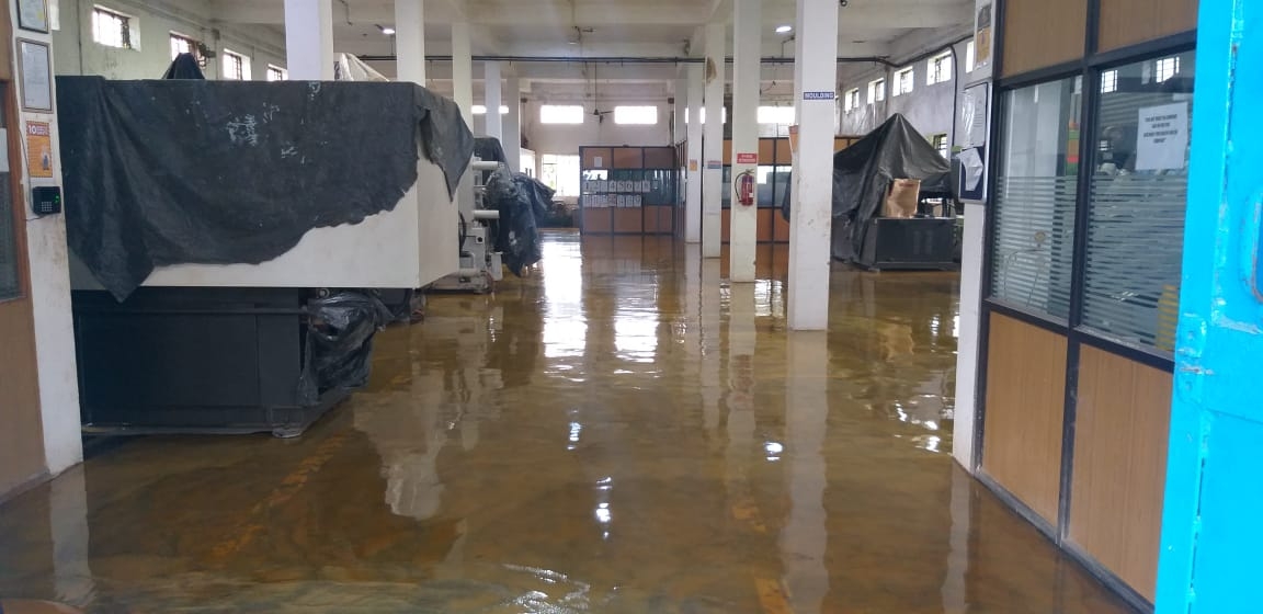 Epoxy base coat of 2mm applied at an industrial un K2P Industries