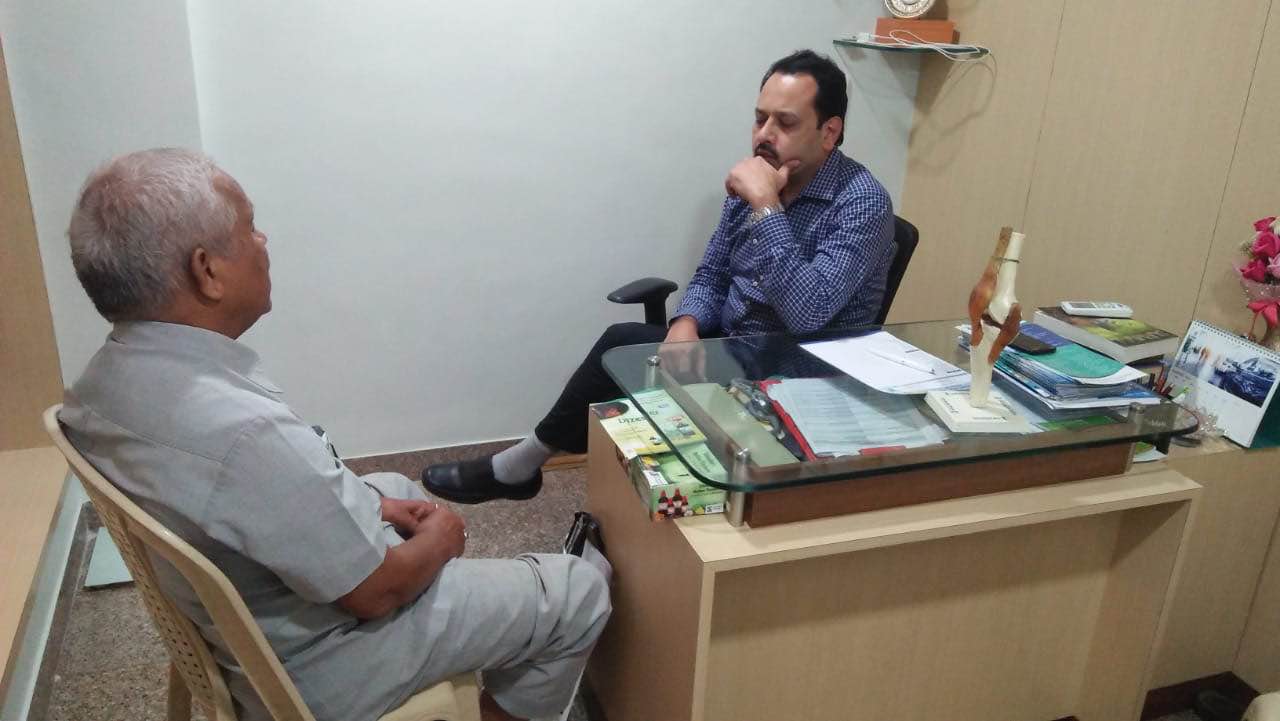 Pt came from Mulund  main image