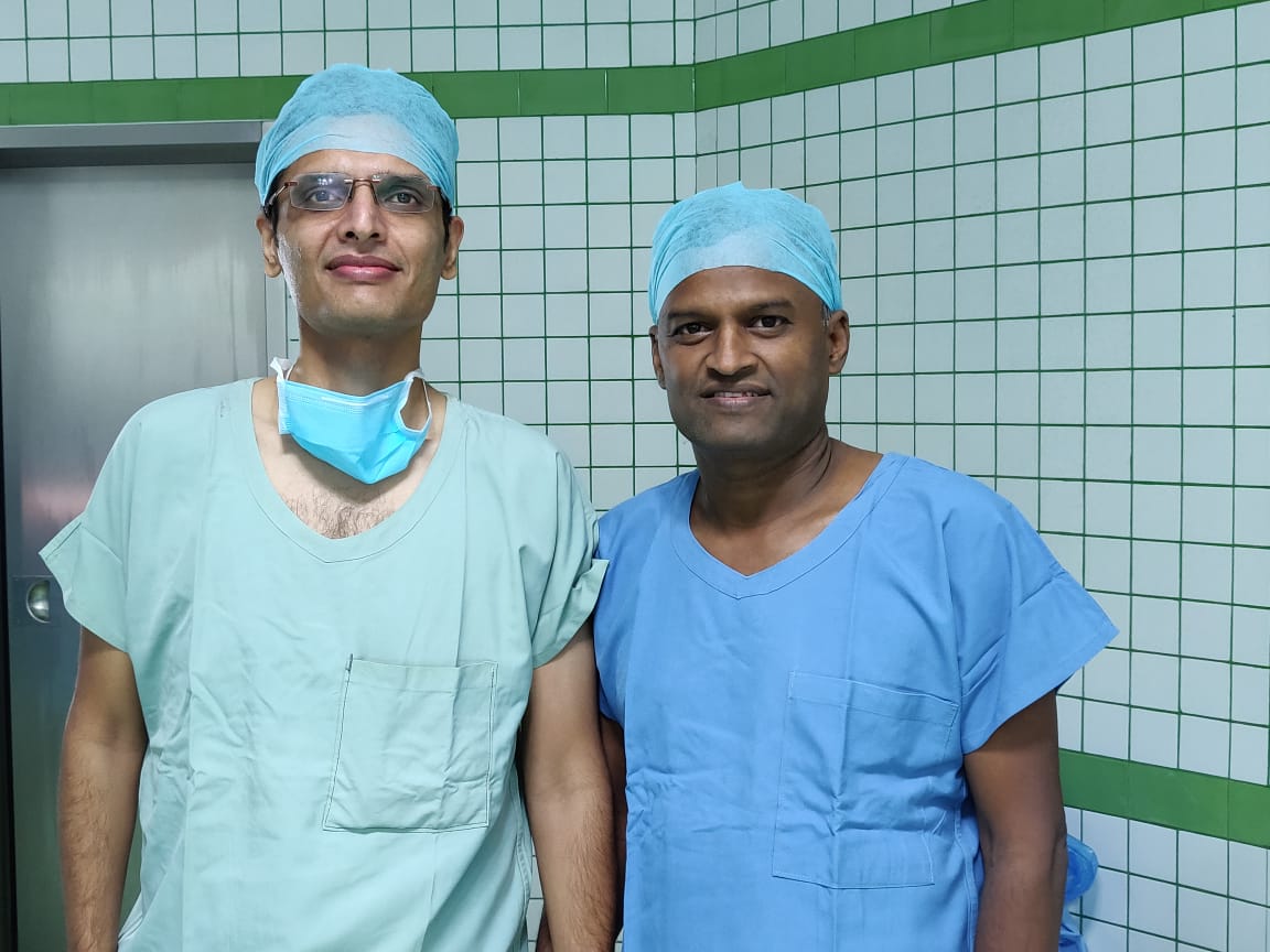 Dr.shiv with Dr Ram chindambaram for shoulder trai... main image