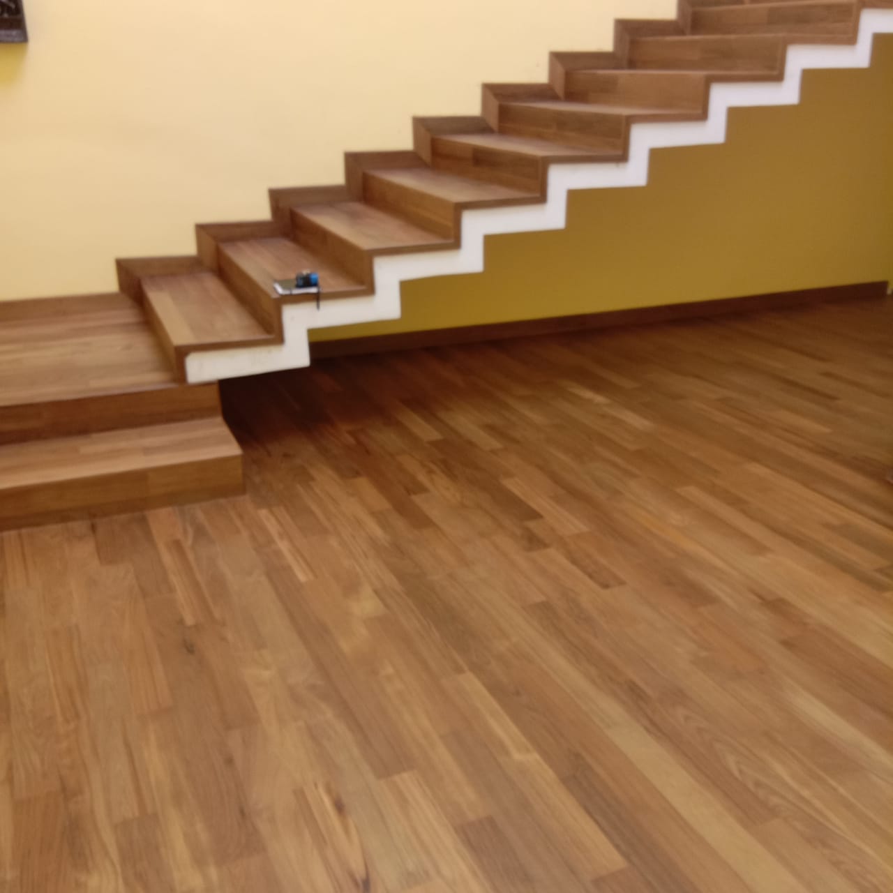 update image not found