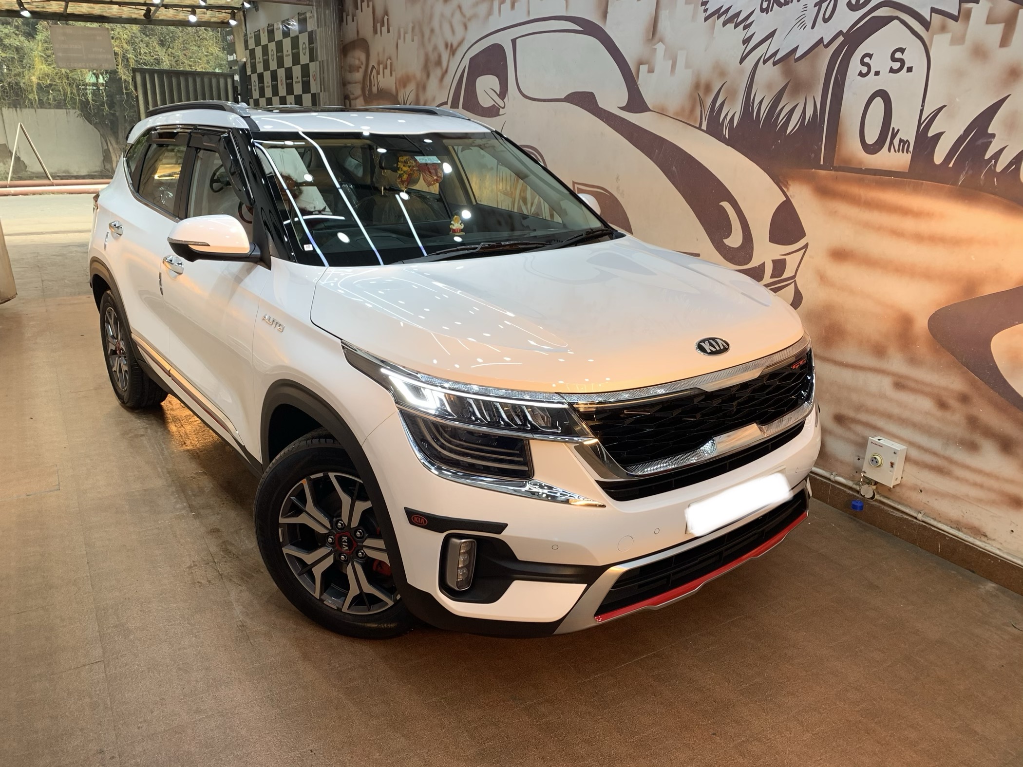 Car Ceramic Coating | ONYXAA Noida in Noida, India