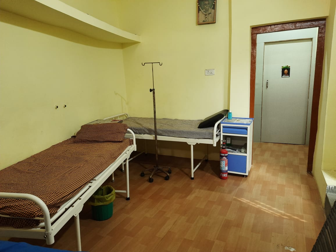 Piles Hospital in Warora . Piles doctor in Waro... main image