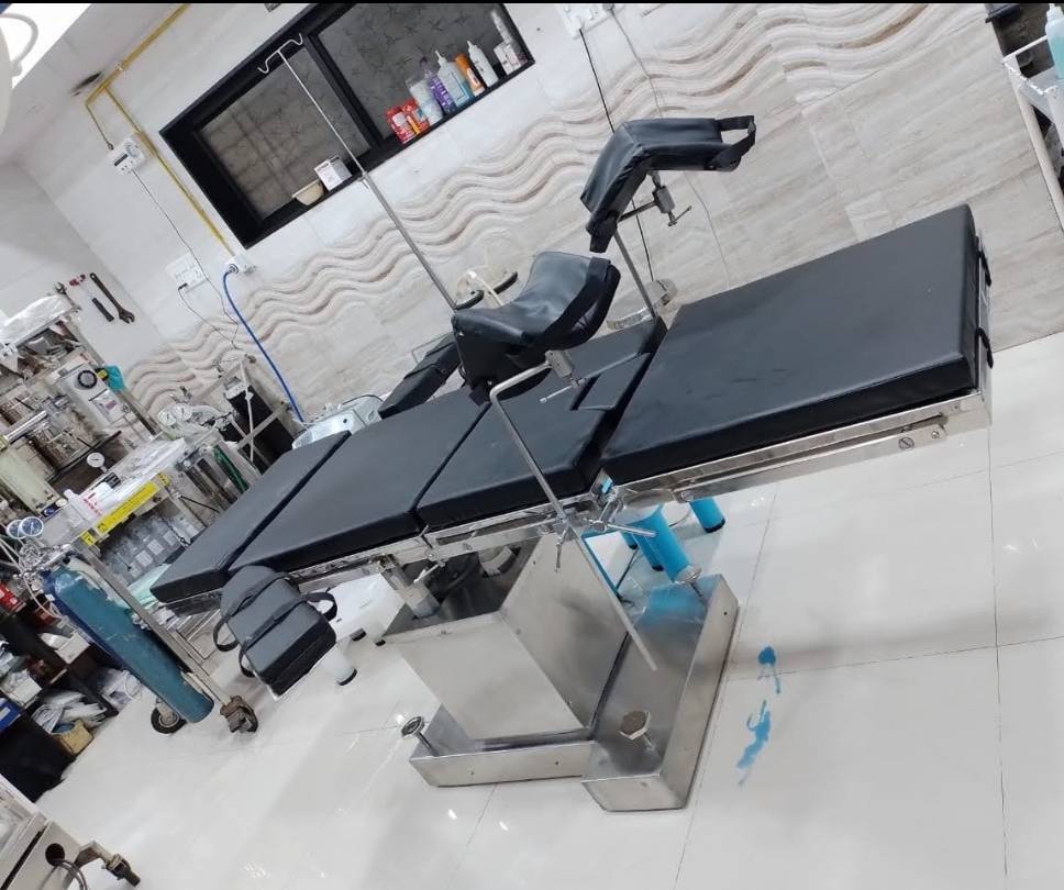 Electric operation table -- Newest addition to ... main image