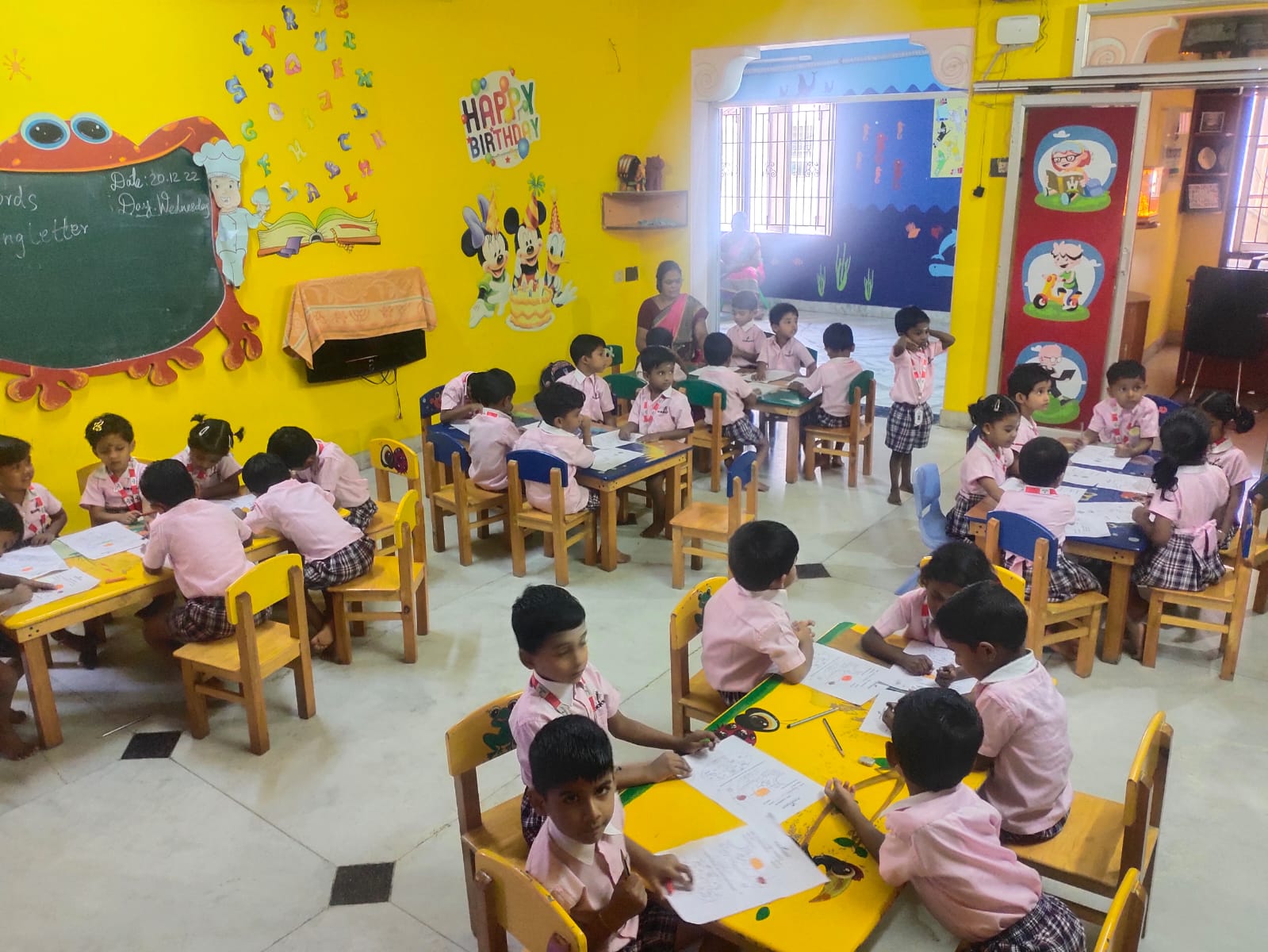 Kalalayaa Chain of Nursery and Fine arts