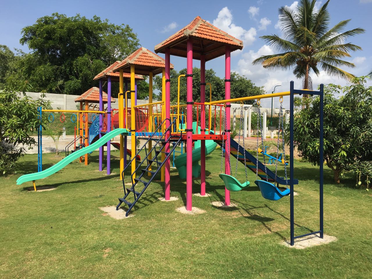 Slides Our equipment range also includes Pla Vinyaas Play Systems