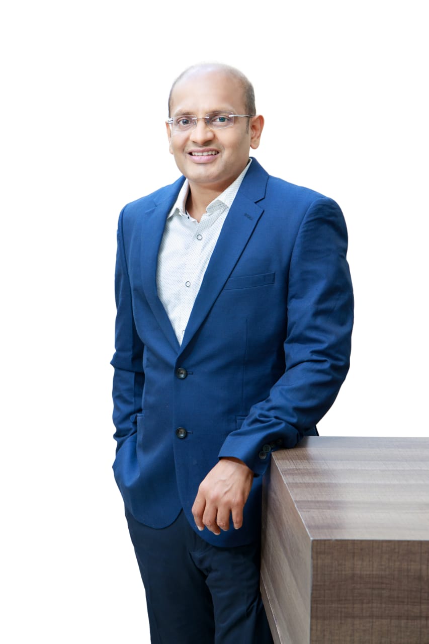 Dr. Smitesh Shah is super specialist eye surgeo... main image
