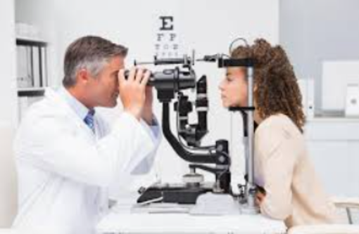Navigating Eye Health: Recognizing Early Warnin... main image