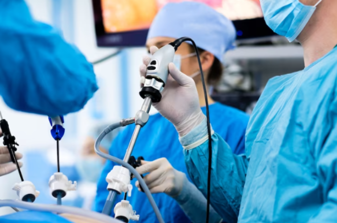 Laparoscopic Surgery with Dr. Bineet in Mumbai ... main image