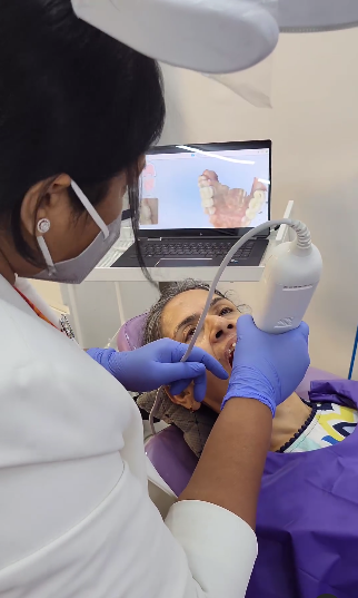 Flossing is crucial for maintaining good oral hygi... main image