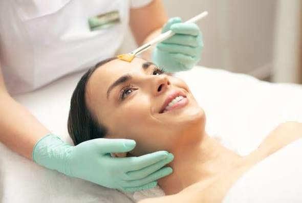 Achieve Radiant, Youthful Skin with Chemical Pe... main image