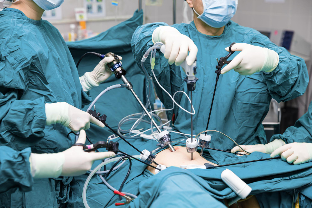Laparoscopic Hysterectomy: Minimally Invasive U... main image