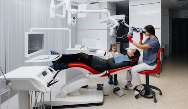 Best Dental Clinic in Umred Road Finding reliable ... main image