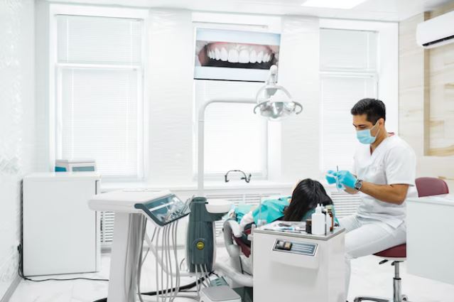 Best Dental Clinic in Sakkardara Experience the... main image