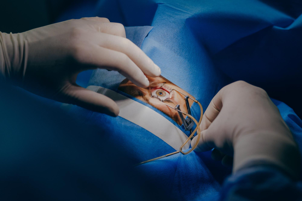Cataract Surgery: Restore Visual Clarity in Nag... main image