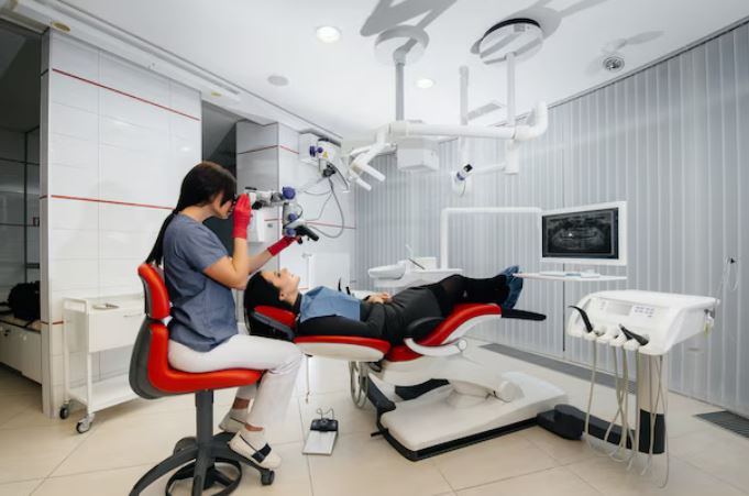 Best Dental Clinic in Sakkardara, Nagpur for Compl... main image