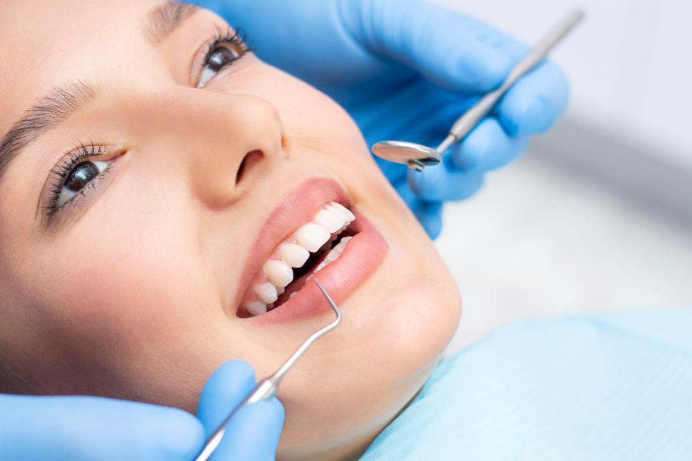 Best Dentists in Nashik: Dr. Ostwal Clinic’s Pr... main image