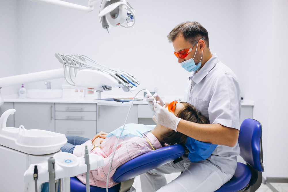 Top Dental Clinic in Nashik: Dr. Ostwal Clinic’... main image