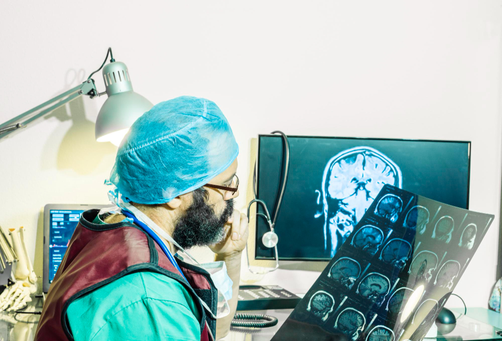 Neuro physician in Chennai for Stroke and Nerve Di... main image