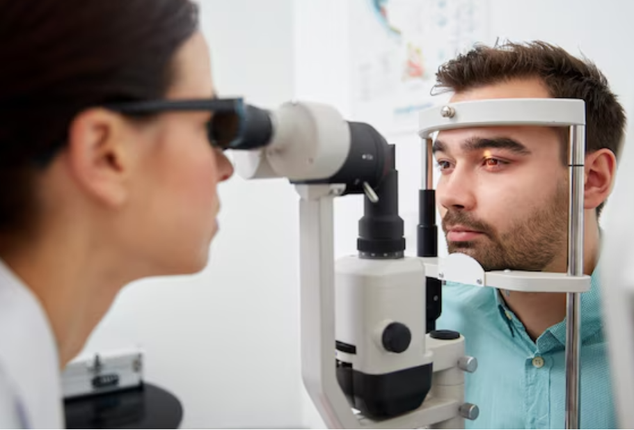 Expert Ophthalmology Services at Galaxy Multisp... main image