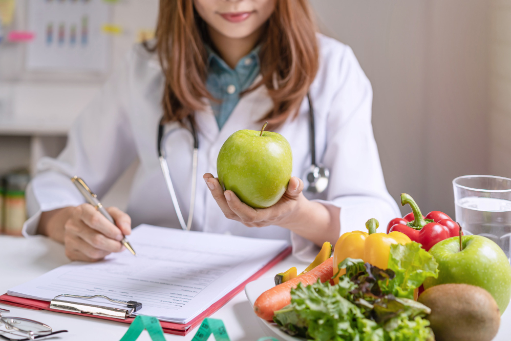 Best Dietitian in Viman Nagar – Personalized Nutri... main image