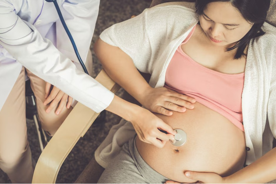 Expert Maternity Care in Ambattur Deepa Hospital i... main image