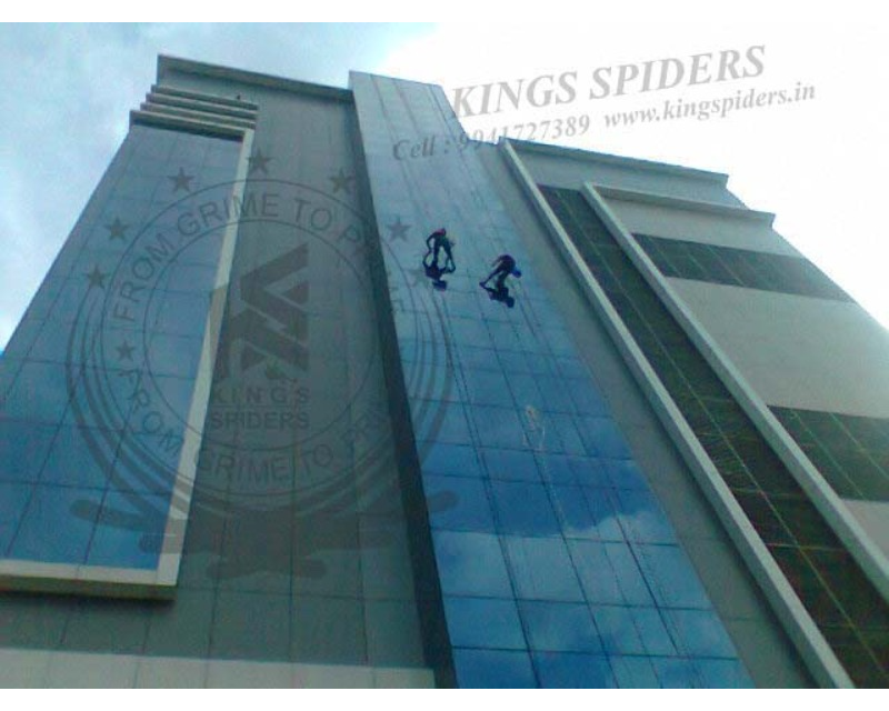 Facade cle