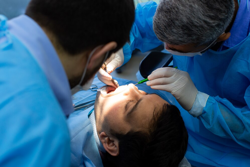 Oral Surgery in Delhi – Expert Care for Complex... main image