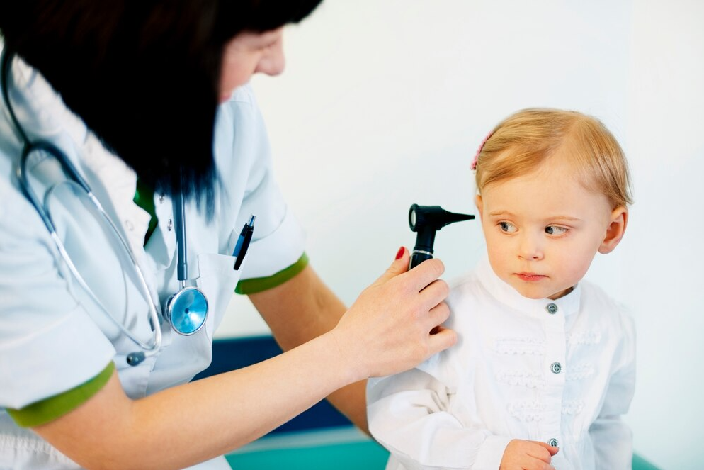 Best Pediatric ENT Specialist in Wakad for Gent... main image