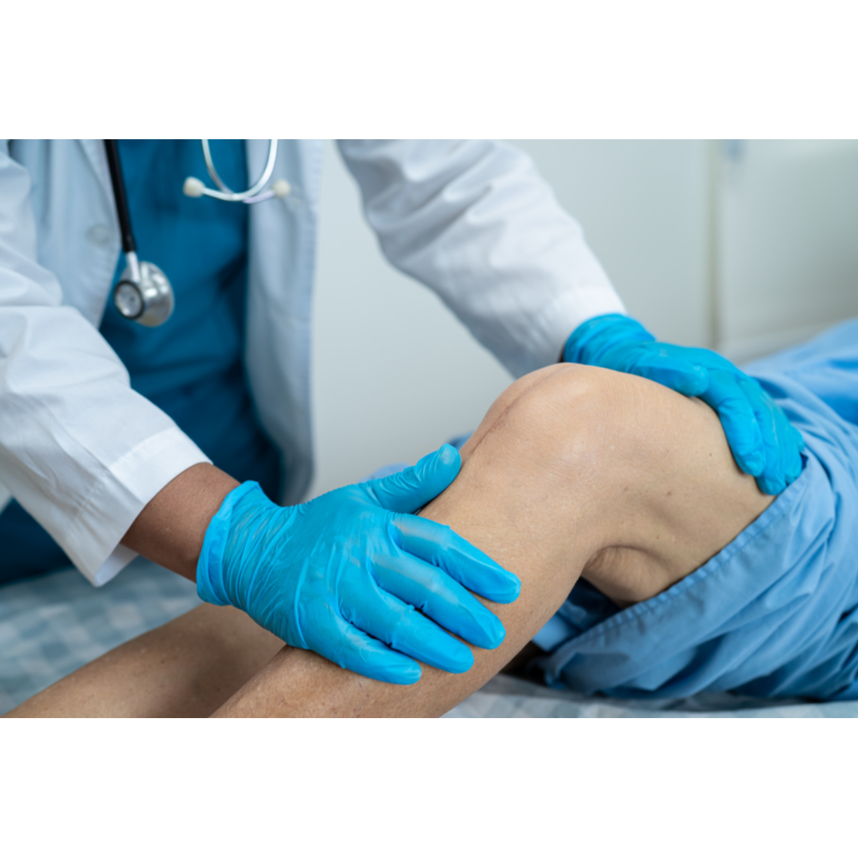 Knee Replacement Surgery in Chennai – Restore Y... main image