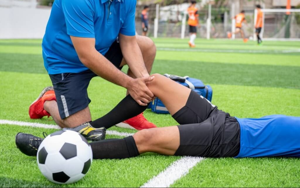 Best Sports Injury Doctor in gaur city main image