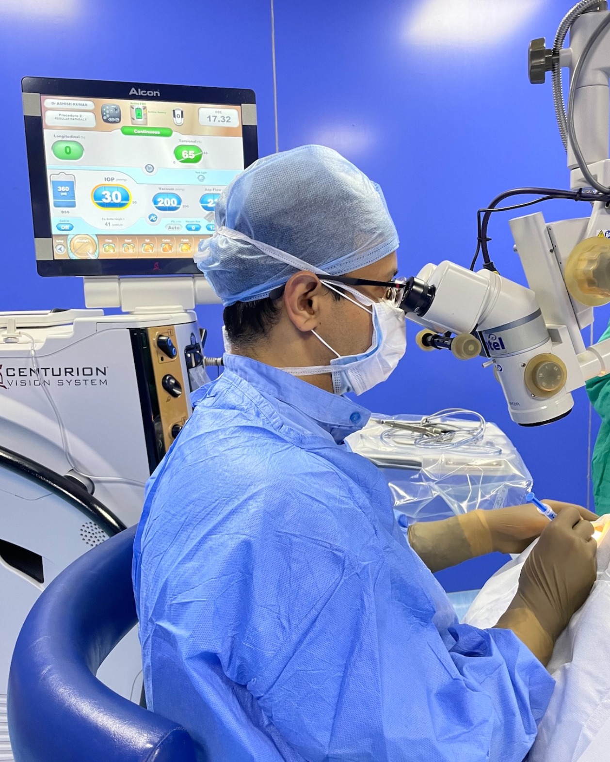 Best Cataract Surgeon in JP Nagar – Trusted Expert... main image