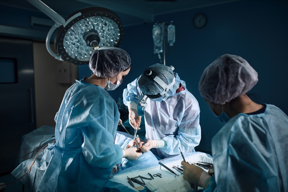 Best Trauma Surgery Doctors in Nashik – Experti... main image