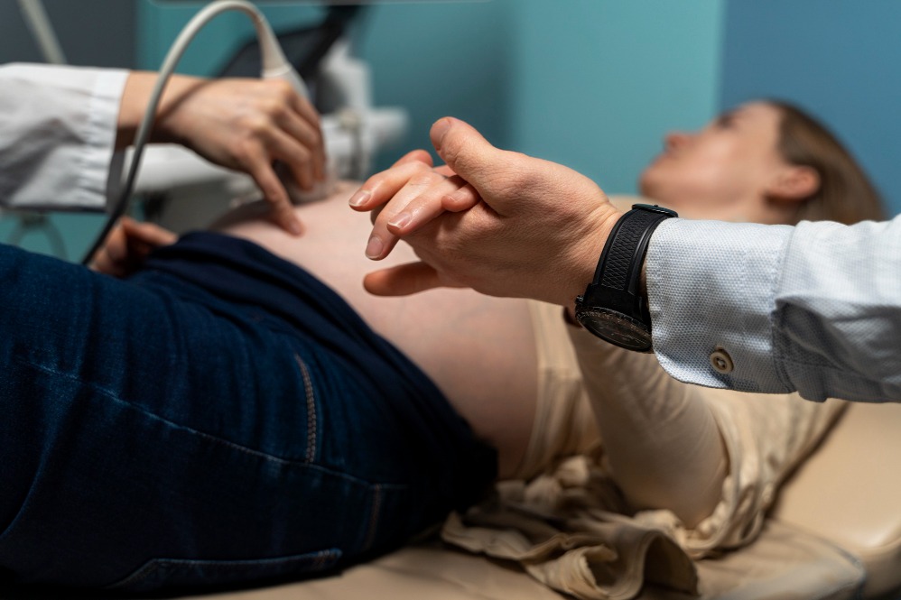 Labour Pain Treatment in Chennai with Compassionat... main image