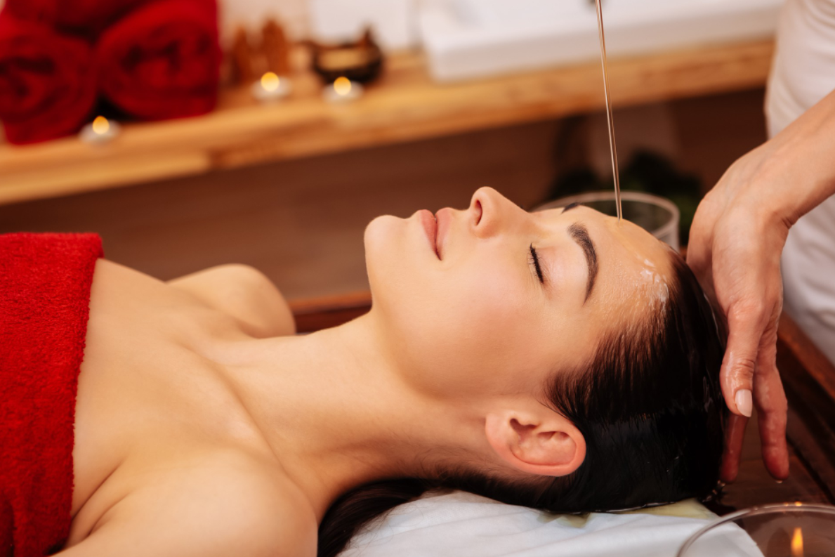 Ayurvedic Oils for Skin in Pune – Healing with Nature’s Essence main image
