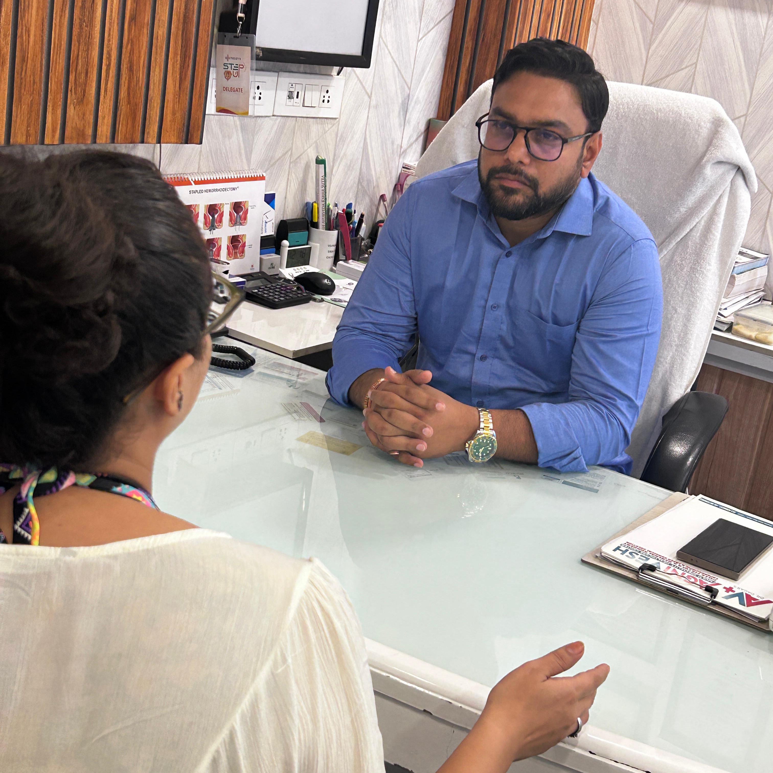 Best Piles Doctor In Uttam Nagar main image