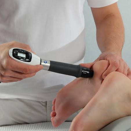 Shockwave therapy for Foot pain treatment at Sunshine clinic main image