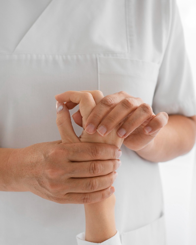  Rheumatoid Arthritis Treatment in Chennai main image