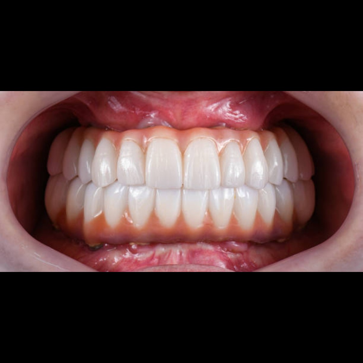 Best Dental Clinic in Mahim main image